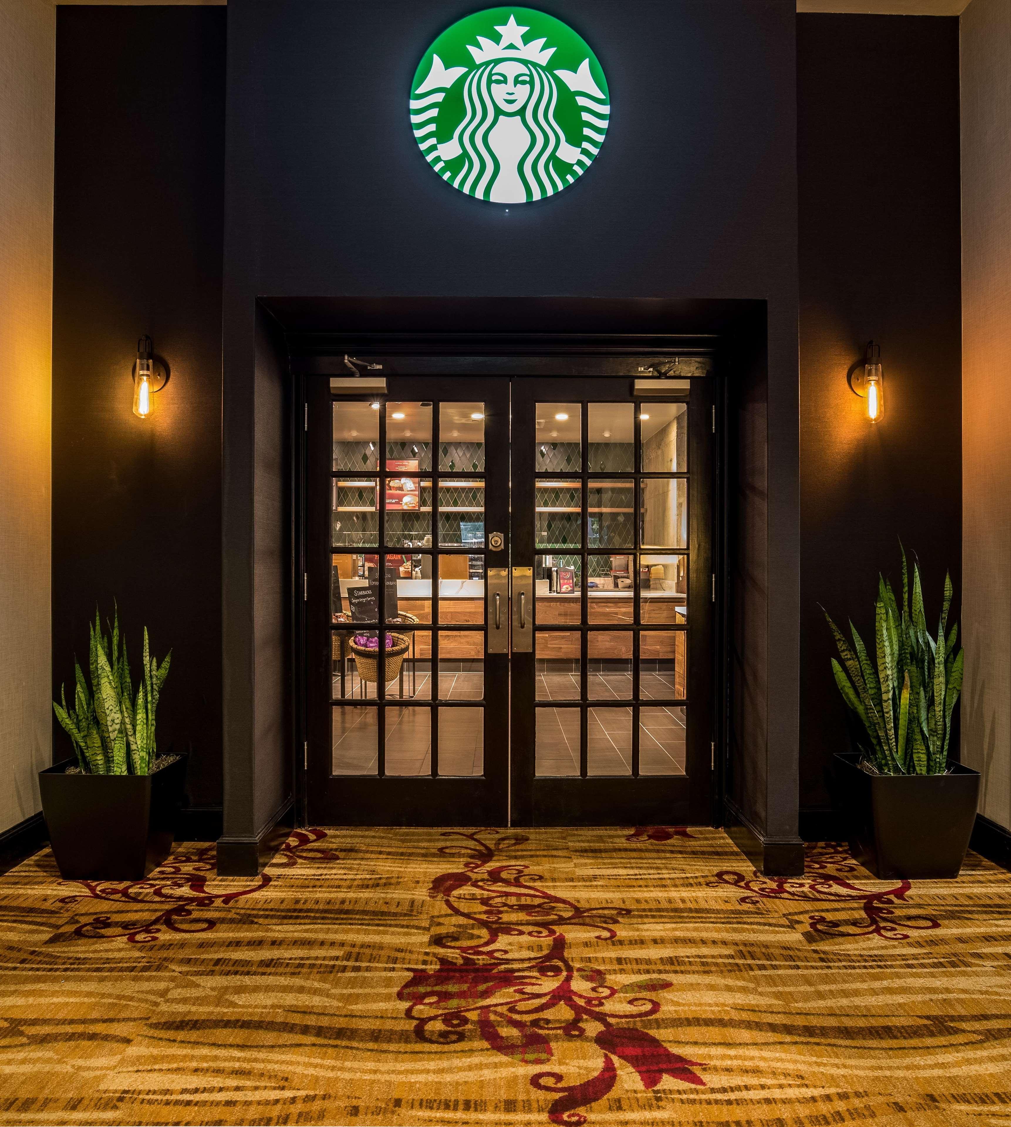 Hilton Fort Wayne At The Grand Wayne Centro de Convenciones Hotel Exterior foto