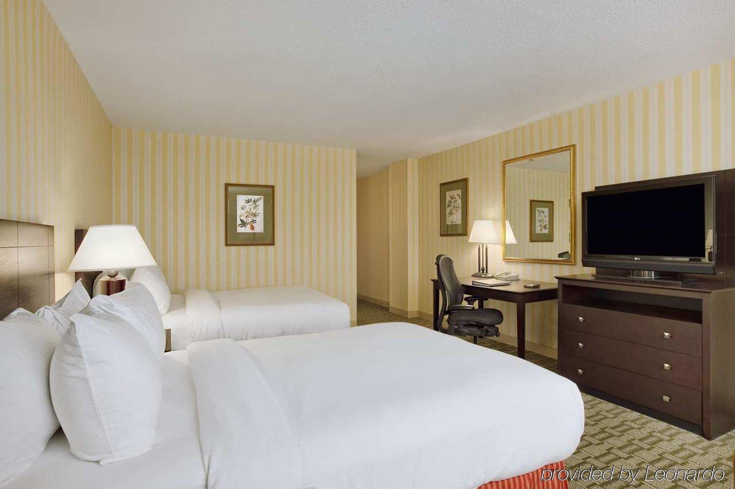 Hilton Fort Wayne At The Grand Wayne Centro de Convenciones Hotel Habitación foto
