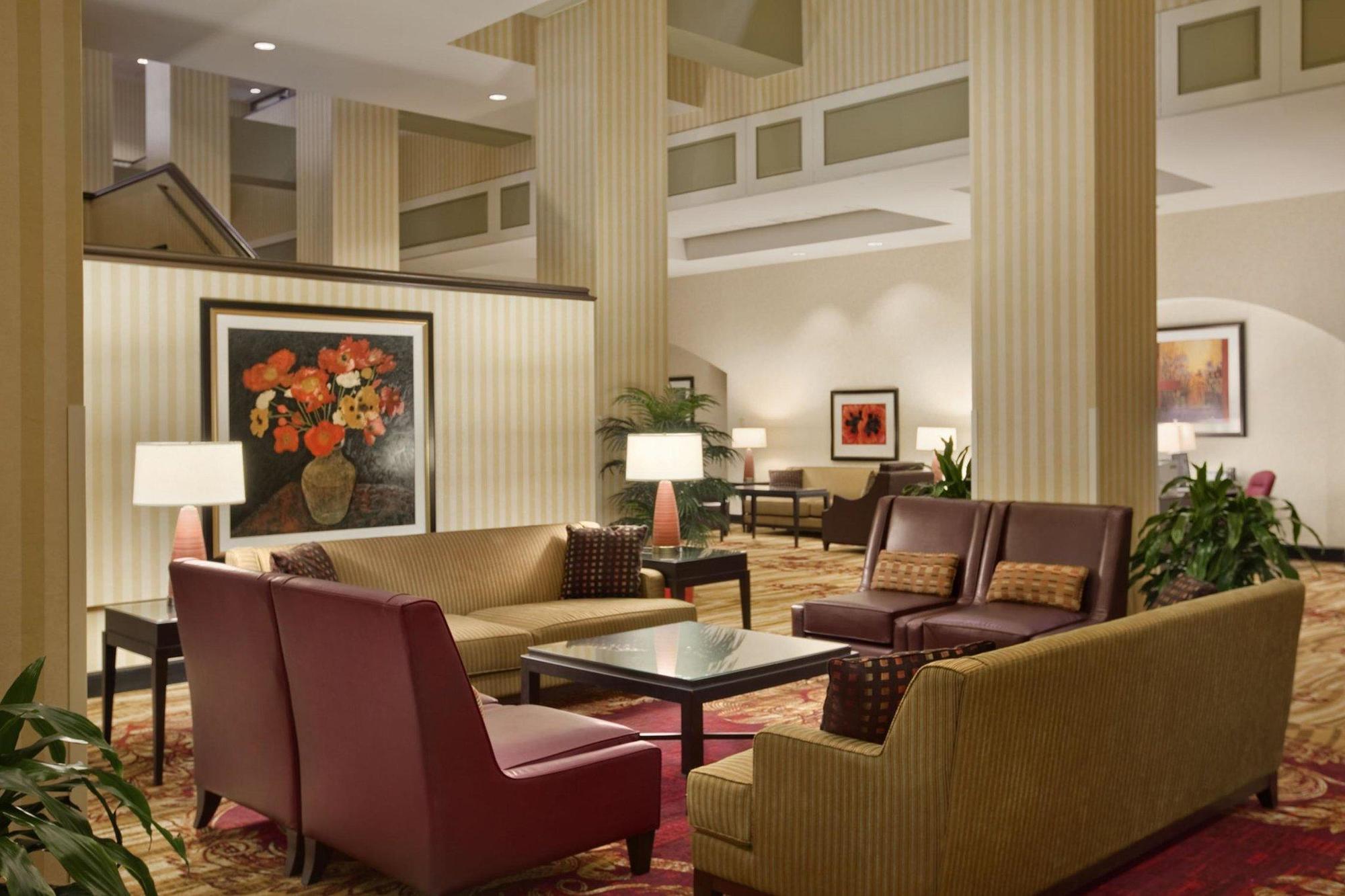 Hilton Fort Wayne At The Grand Wayne Centro de Convenciones Hotel Exterior foto